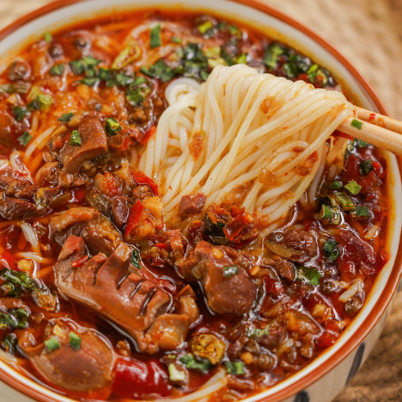 麻辣爽鹅杂米线等一味食材