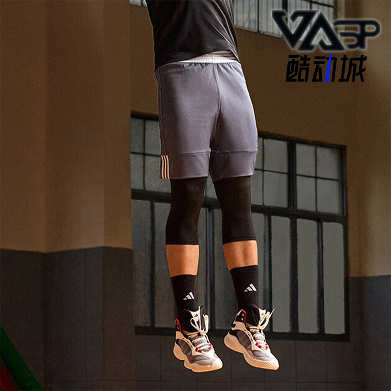 阿迪达斯男士实战篮球鞋