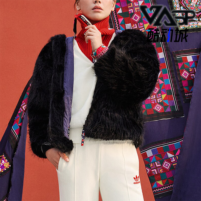 阿迪达斯女子连帽夹克外套