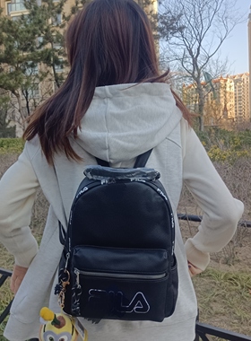 欧美订单白色黑色中号好品质手感软软的篮球纹皮质防水休闲双肩包