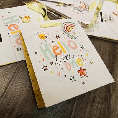 订单库存竖版中号Hello little one礼品袋礼物包装手提袋纸袋子