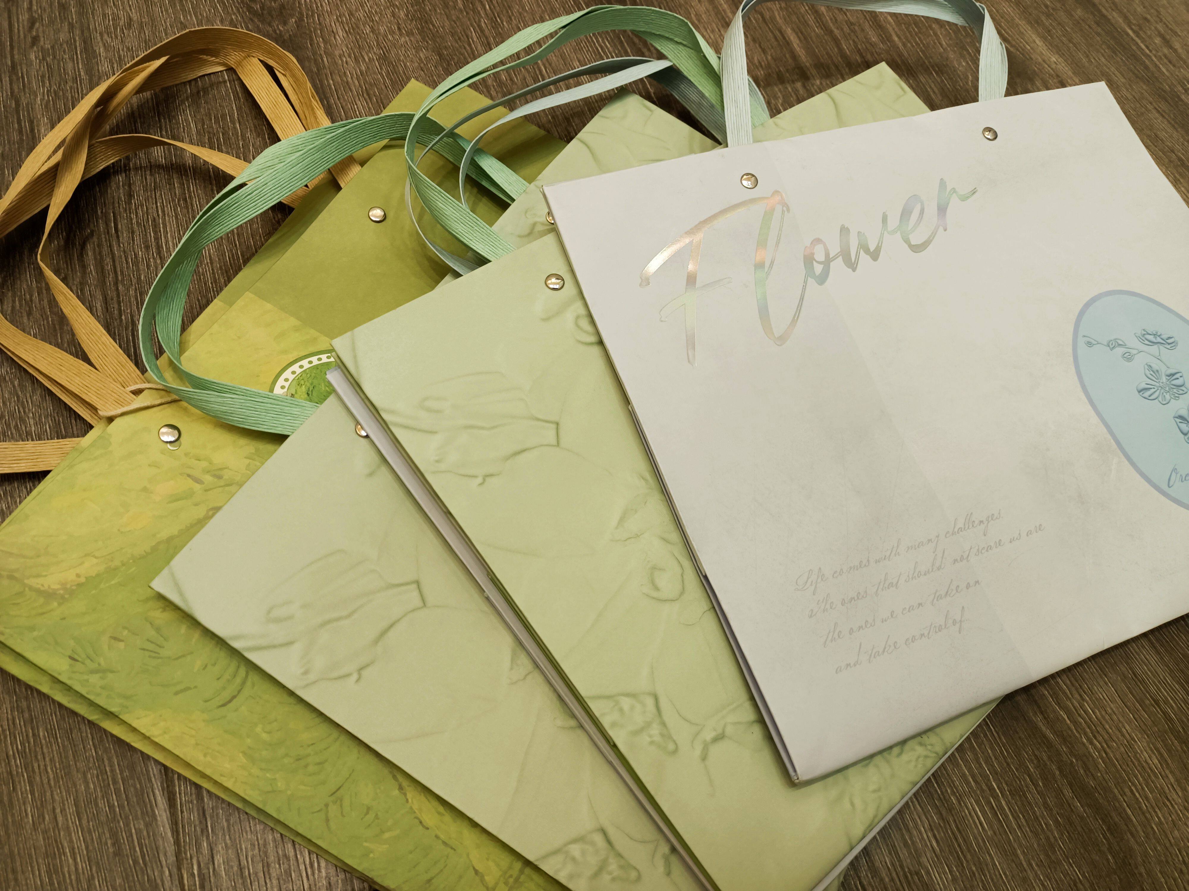 订单库存小数量横版大号加宽打钉手提节日环保包装袋礼品手袋纸袋