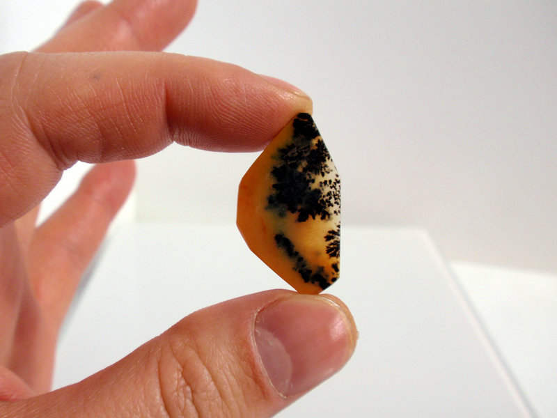 黄龙玉草花吊坠挂件黄蜡石冻蜡台山玉霍山玉镜面光泽【特价】15-A