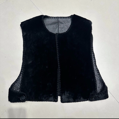 欧港妮短款皮毛一体马甲