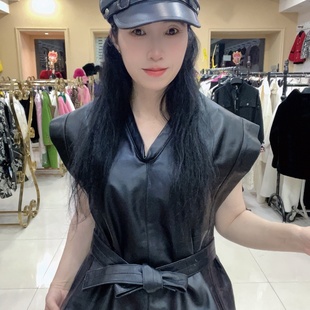 大彤彤同款 坎肩马夹百搭显瘦潮 真皮马甲女短款 绵羊皮V领系带无袖