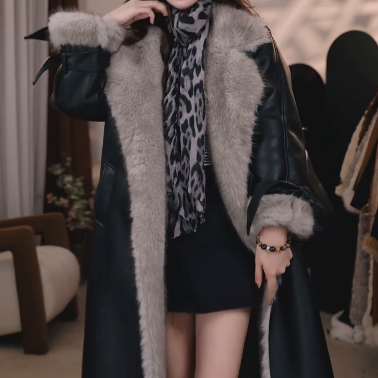 欧港妮中长款欧貂绒皮草大衣宽松