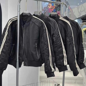 欧港妮新款真皮皮衣女爆款运动风拼接皮绵羊皮短款休闲时尚外套潮