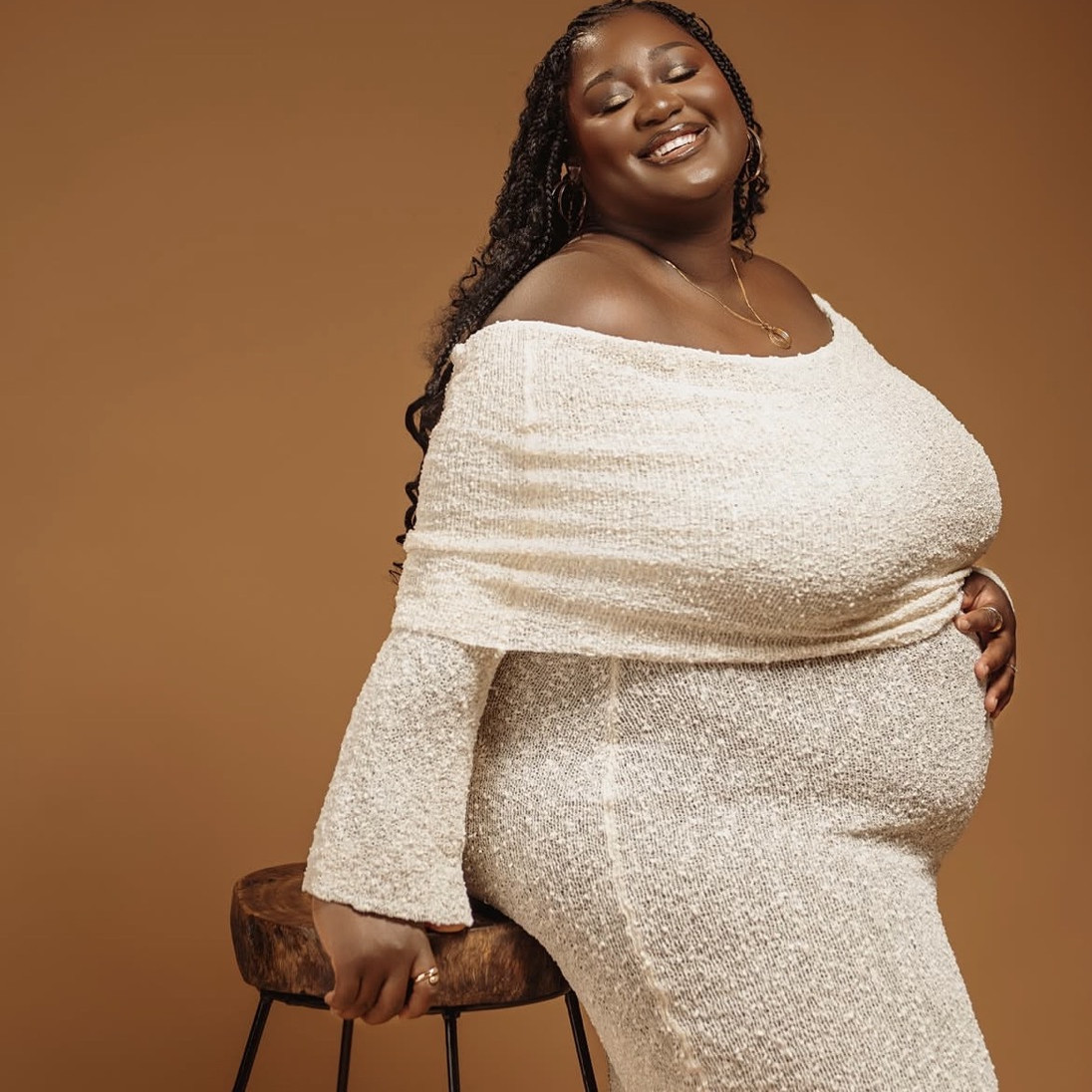 欧迈亚马逊孕妈大肚照长款连衣裙性感包臀孕妇一字肩针织长袖长裙