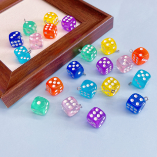 彩色圆角骰子树脂配件奶油胶diy手机壳发夹发饰材料数字骰子挂件