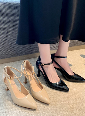 胖宽脚大码女鞋40-45码尖头细跟高跟鞋一字扣法式单鞋礼服鞋4243