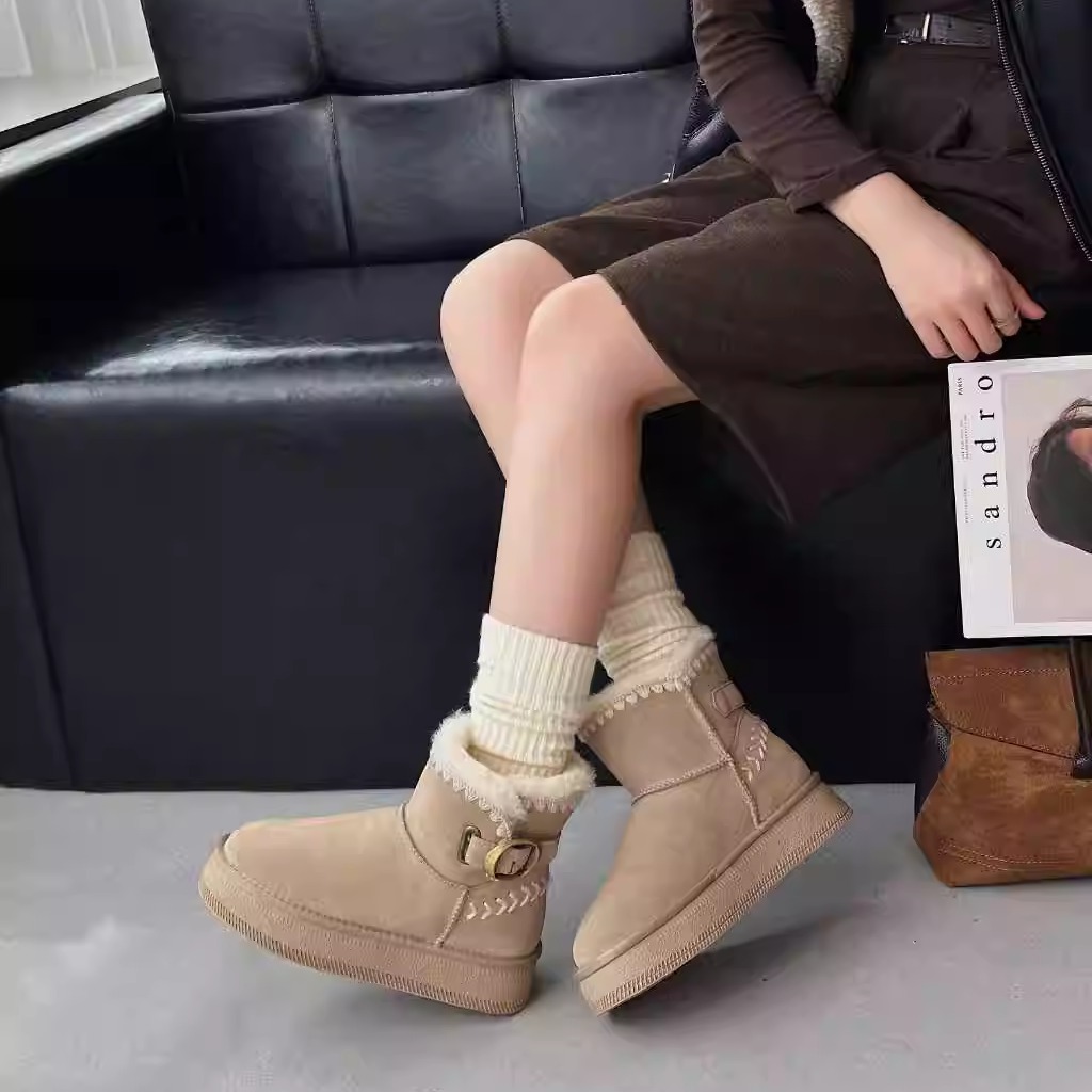 冬季雪地靴大码女靴40-43码