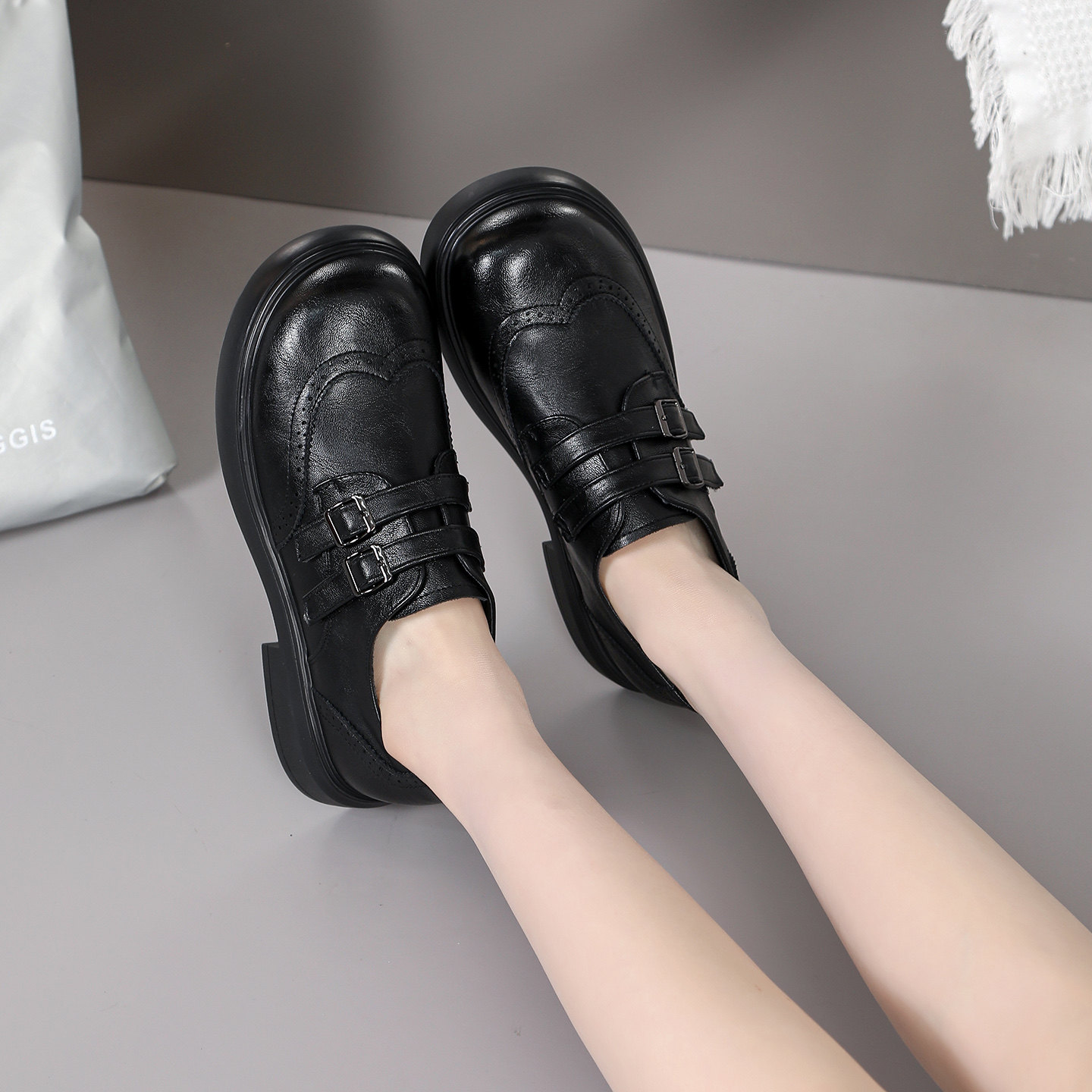 英伦老钱风大码女鞋41-43黑色小皮鞋女低跟布洛克鞋气质百搭单鞋,女鞋,牛津鞋/布洛克鞋/德比鞋,淘宝优惠券,粉丝福利购,淘宝优惠卷