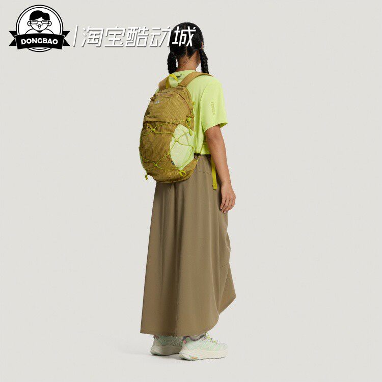 户外徒步运动双肩背包
