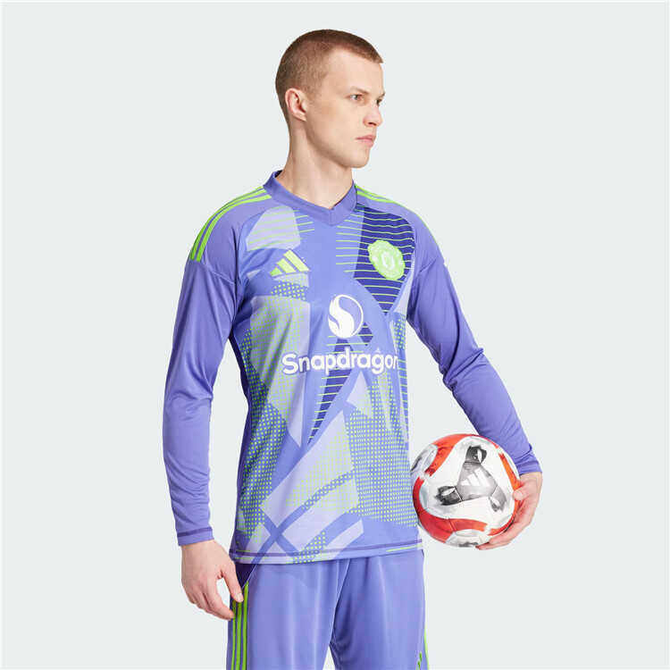 6月ADIDAS阿迪达斯MUFC GK 曼联足球守门员运动长袖球衣JJ1383