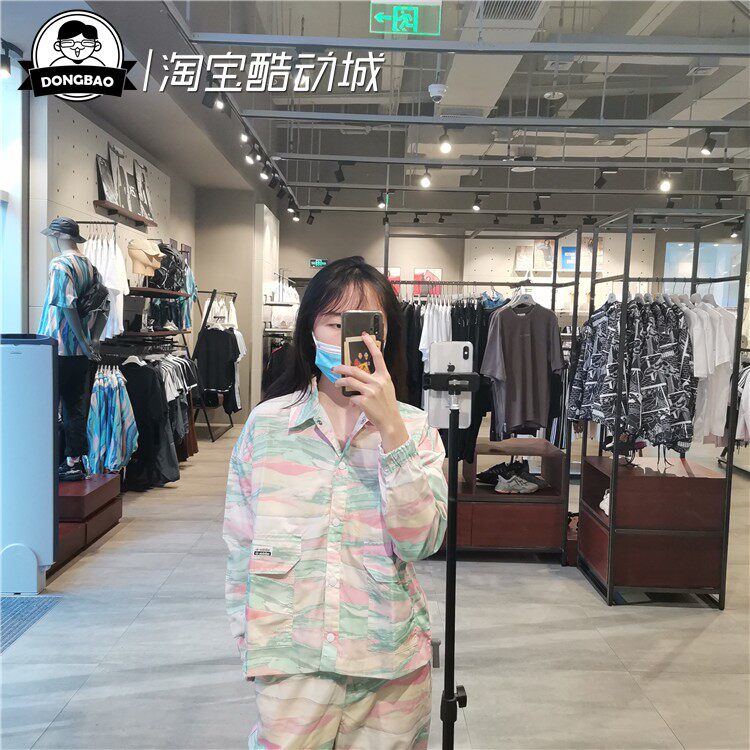 3月Adidas渲染风衣外套gn4285