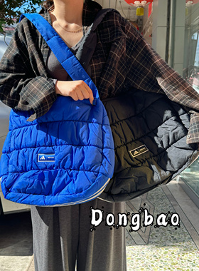 10月ADIDAS阿迪达斯 MOON BOOT 联名款运动单肩包JE1946/JE1945