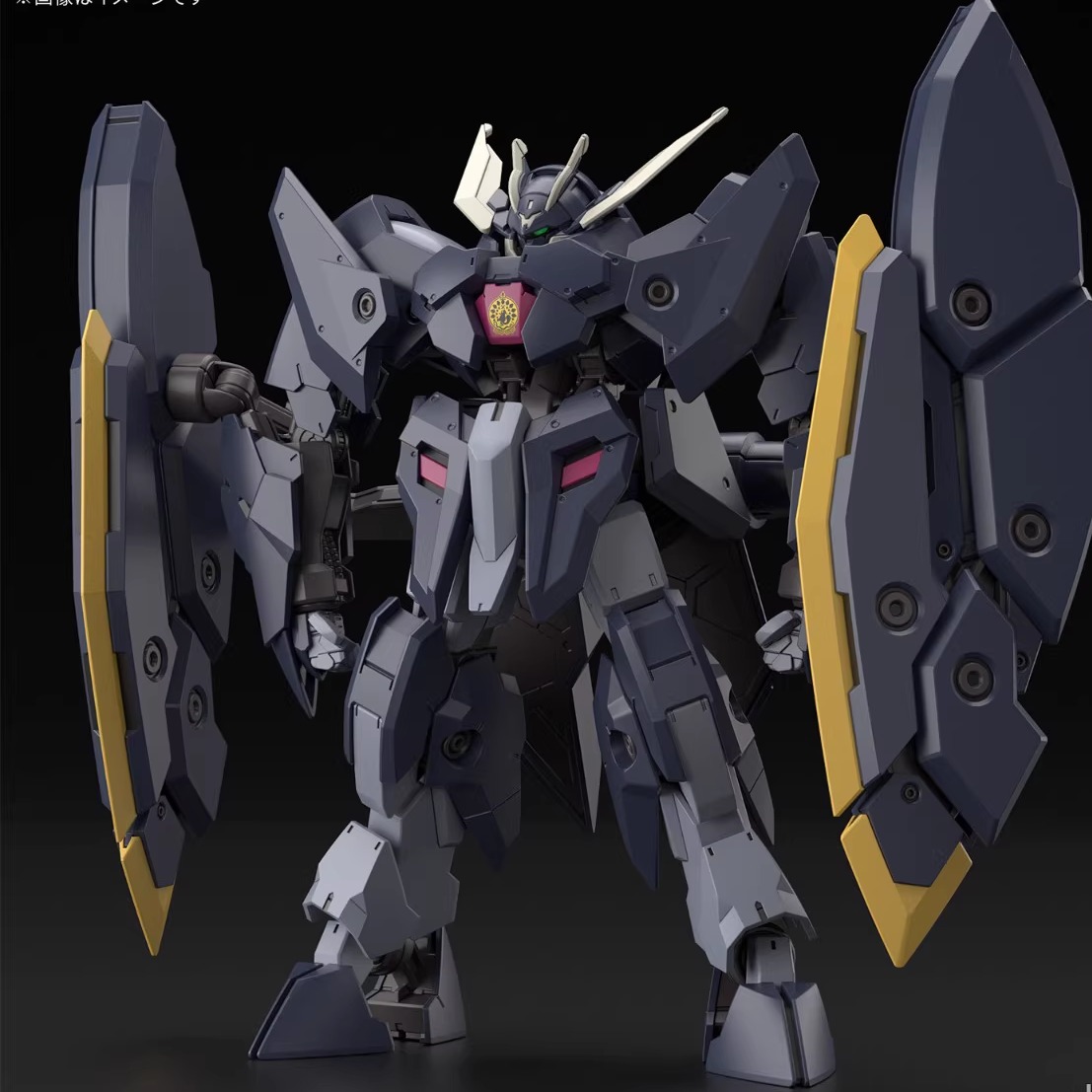 万代铁血的奥尔芬斯高达模型