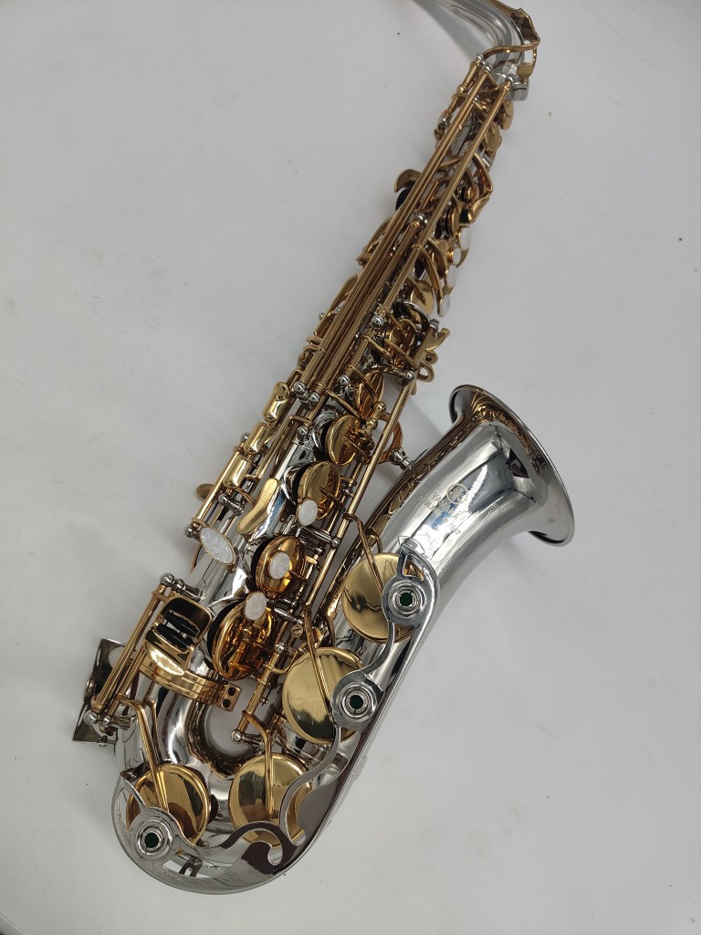 二手翻新中音萨克斯雅马哈26双色款降e调中音萨克斯低价处理包邮