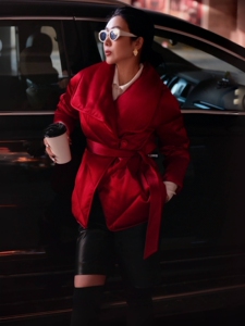 ZIZM气质名媛醋酸鹅绒羽绒服女神范轻奢系带短款大翻领羽绒外套冬