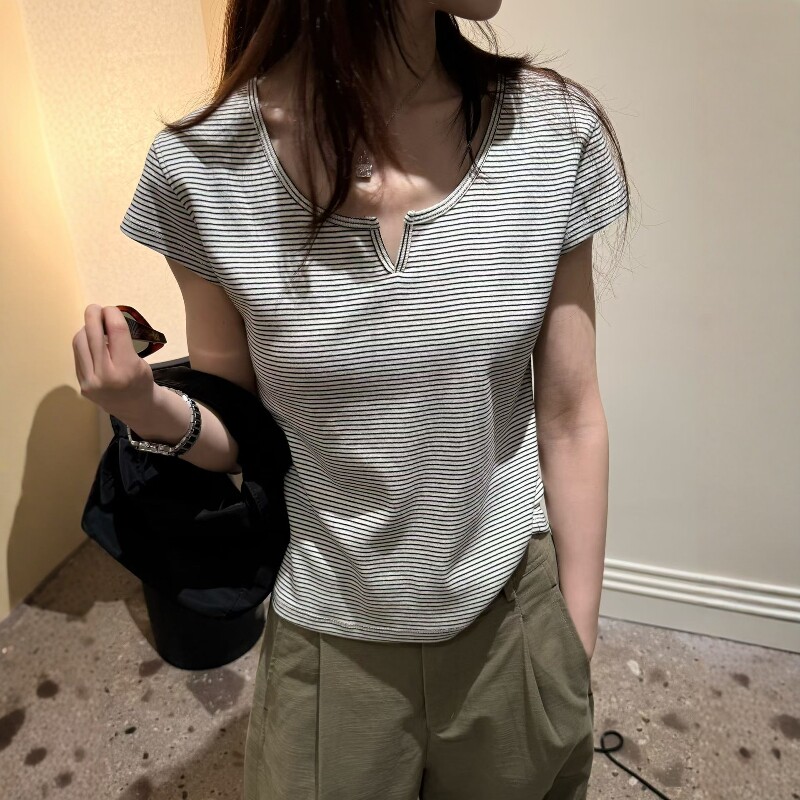 欧洲站2026早春新款欧货剪刀领条纹修身显瘦纯棉短袖T恤打底衫女