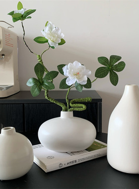 现代简约白色陶瓷花瓶家居玄关装饰品摆件干花插花花器批发