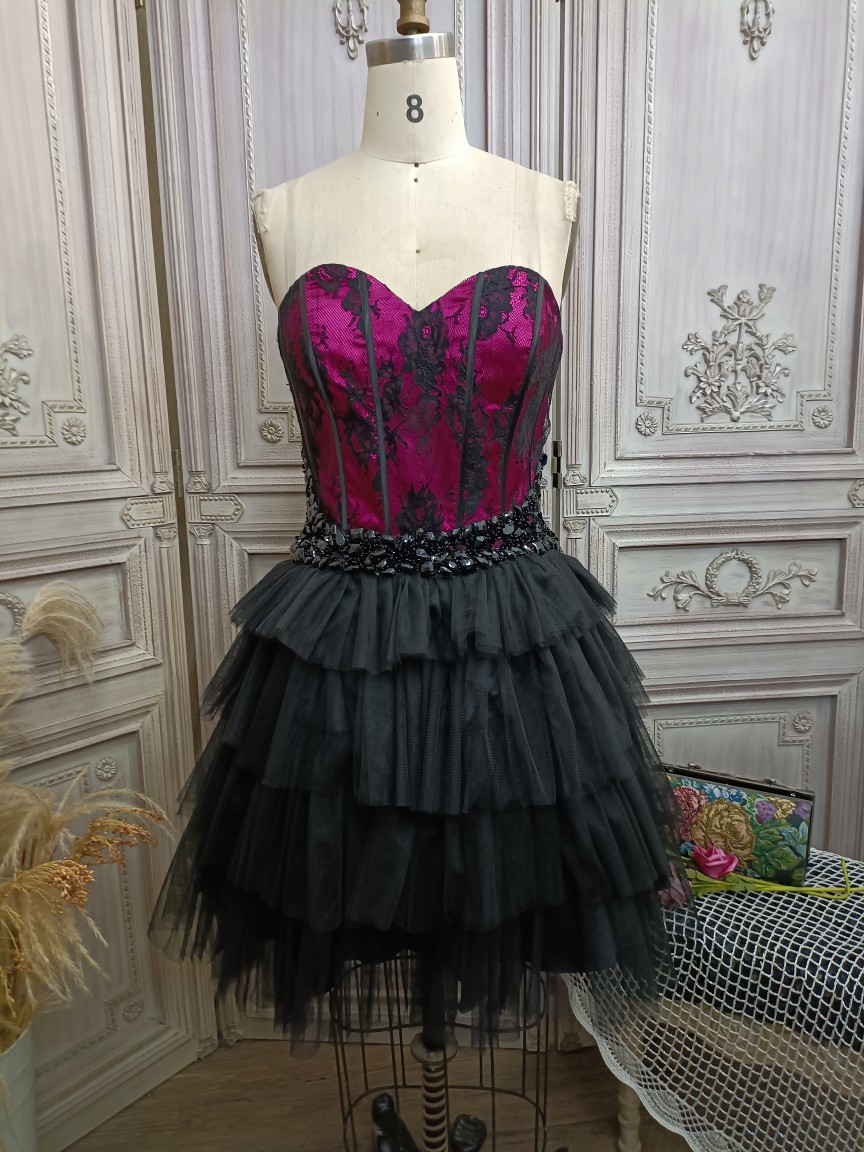 0602b    L码哩士花抹胸束腰蛋糕裙晚会敬酒服表演服