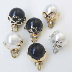 高档珍珠纽扣拉链头吊坠装饰扣黑白色花托珍珠毛衣开衫圆形钮扣子