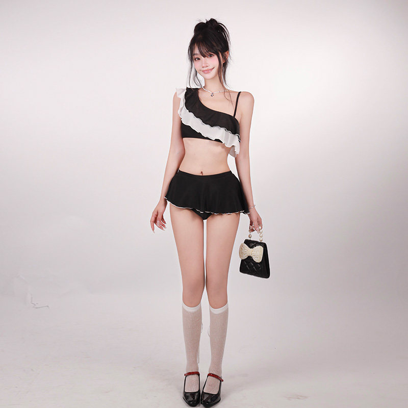 Margery2025新款泳衣女款荷叶边分体裙式斜肩挂脖大小胸聚拢显瘦