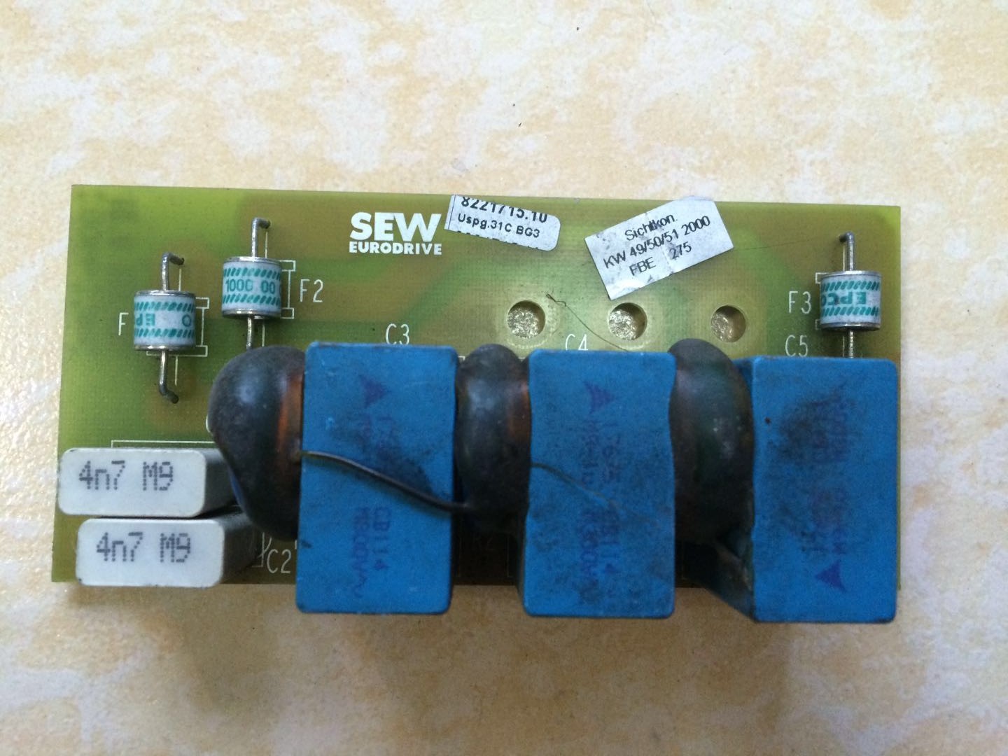 议价直拍不发:SEW变频器8221715.10 8131120.51原装拆机包好 实