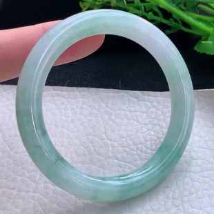 美人镯 翡翠a货玉手镯精美飘花圆条玉手环 n小圈口52 8.5叮当镯