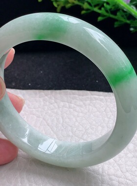 ym自然光55*12.5*8.8平安镯 缅甸翡翠a货手镯飘绿宽边玉手环