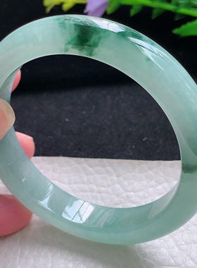 qn自然光56*12*8.5平安镯 天然缅甸翡翠冰飘花宽边珠宝玉手镯