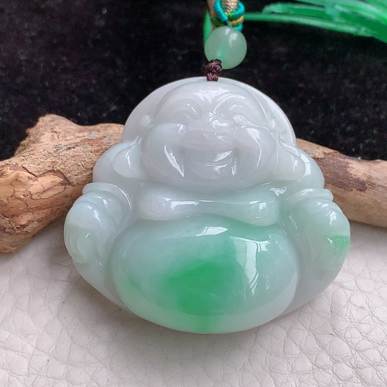 zen实拍38.6*42*12.6缅甸翡翠A货饱满飘绿佛公 开心佛玉吊坠