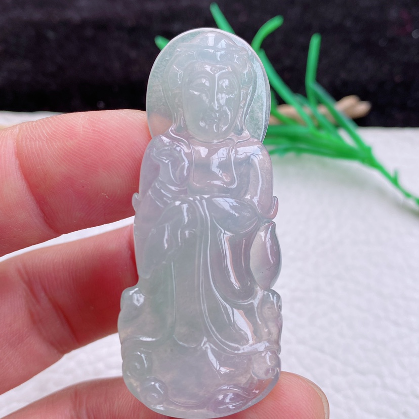 py实拍缅甸翡翠冰种自在观音吊坠站观音菩萨项坠58.3*24.5*7.2mm