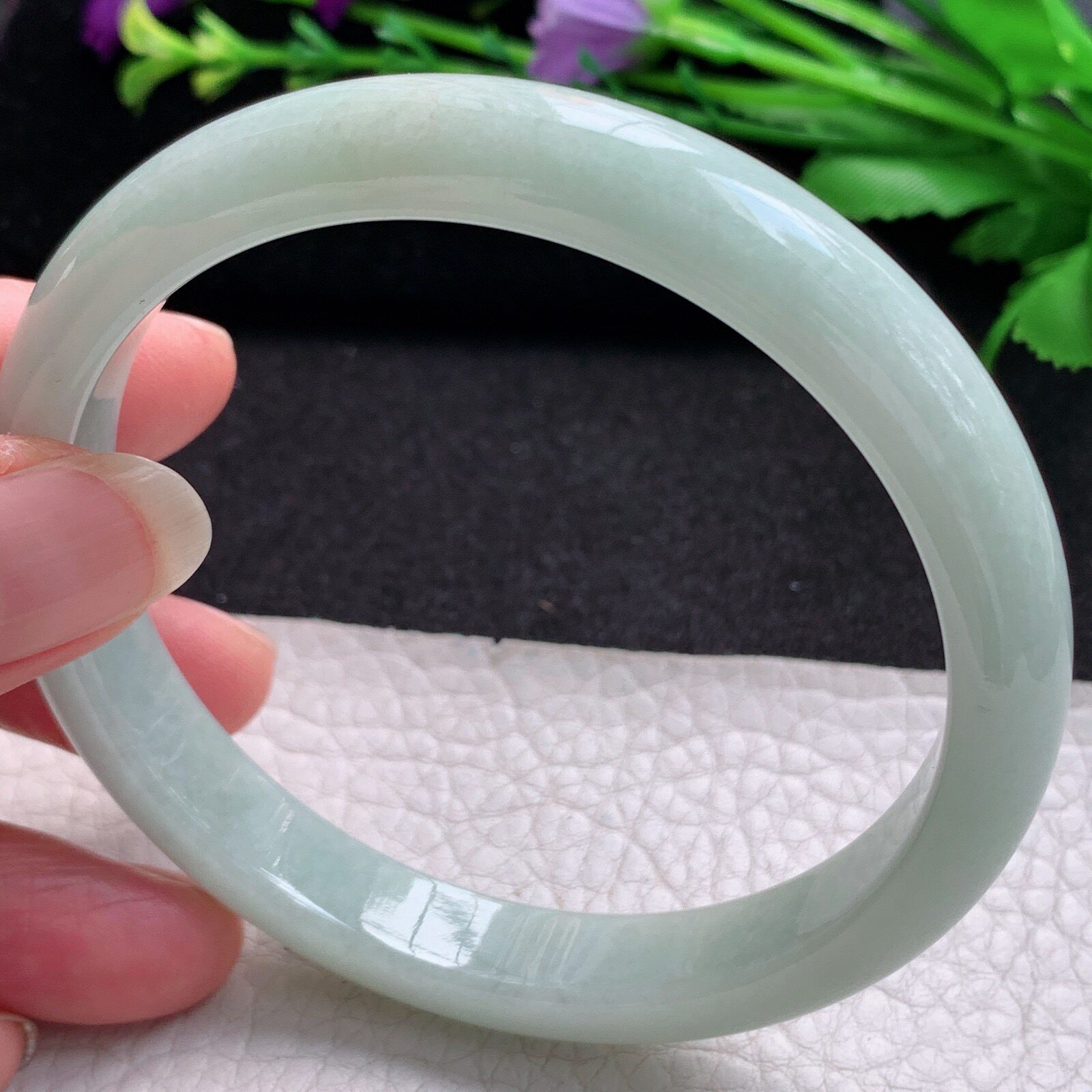 qh大圈口64*11*7.6平安镯 缅甸翡翠玉手镯精美清绿大气正圈玉手镯