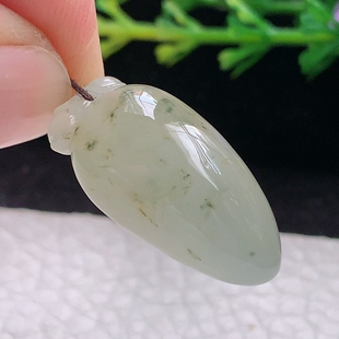 11.8缅甸翡翠精雕冰飘花冰黄福瓜玉吊坠 玉挂件 12.8 zzx实拍27