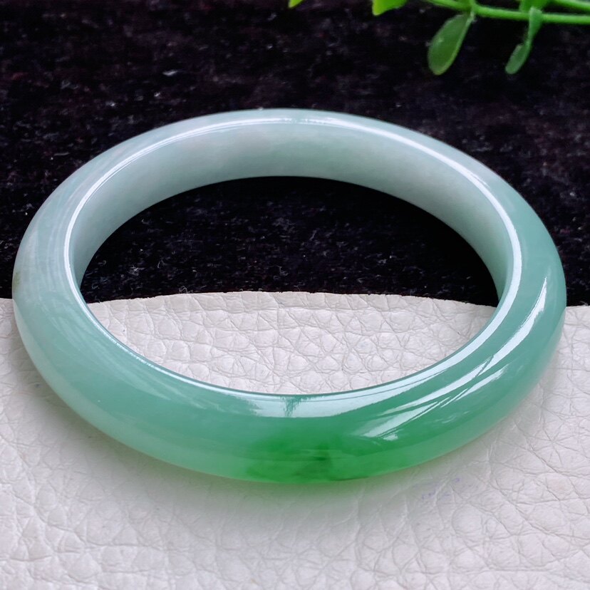 yh自然光平安镯缅甸翡翠A货冰胶辣阳绿宽边玉镯 玉手镯55*9.6*8mm