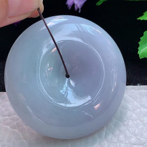 zen实拍49*12.5缅甸翡翠精雕饱满春带彩大平安扣玉吊坠 毛衣坠