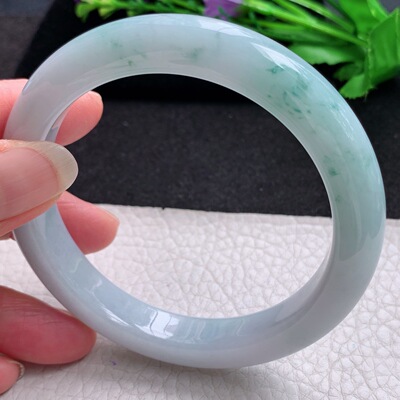 yh 大圈口62*12*9.2平安镯 缅甸翡翠手镯精美飘花大气正圈玉手镯