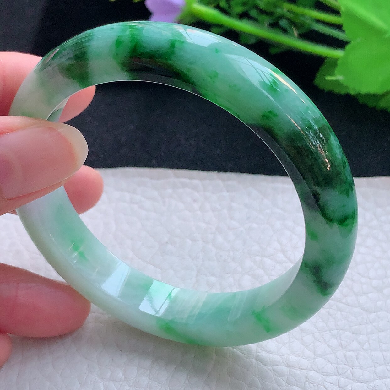 cc自然光58*12.2*8.5平安镯 翡翠a货玉手镯辣色春带彩宽边玉手环