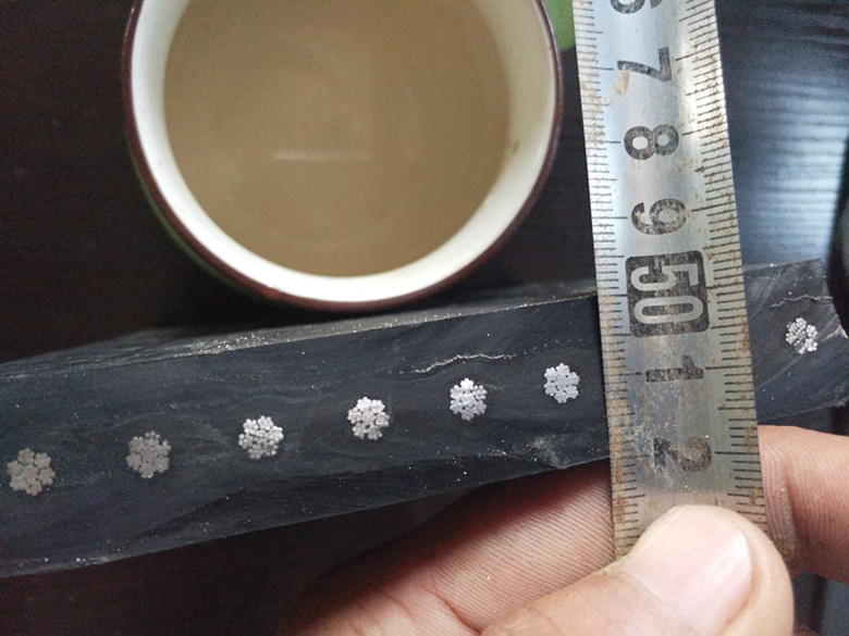 包邮含税旧钢丝绳输送带耐砸保护地面铺车间设备磨具缓冲橡胶垫块