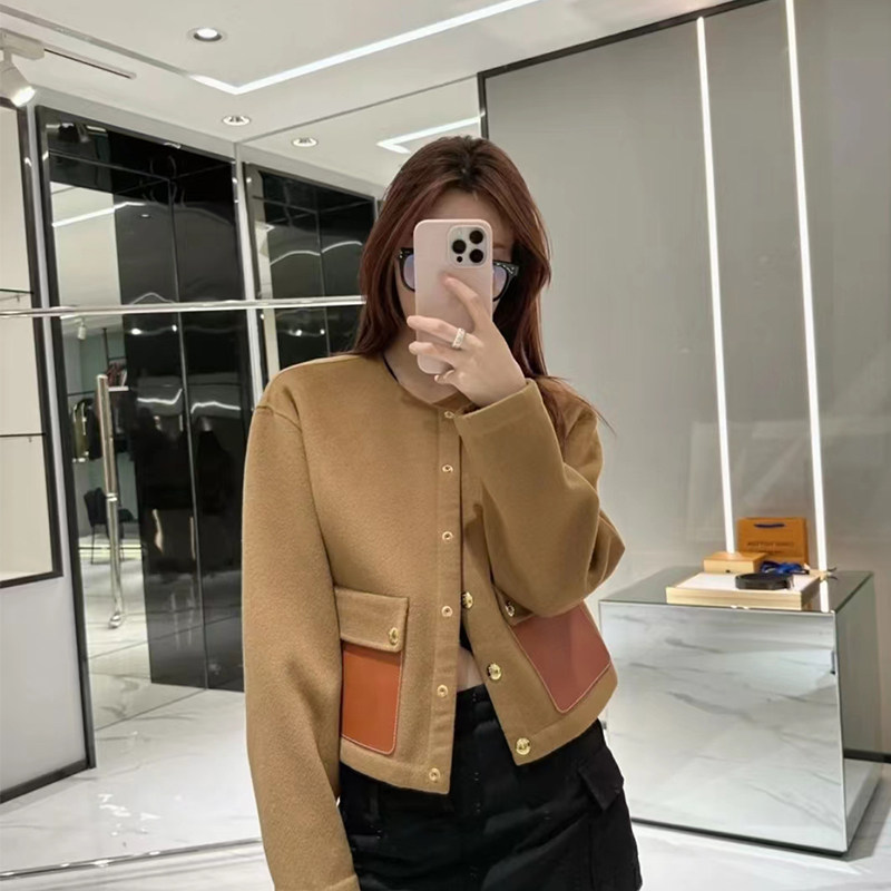 celine赛琳莎渊2024春秋新款小香风羊绒毛呢外套女双口袋开衫上衣