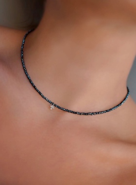 KST原创个性高级感黑色轻奢风水晶颈链十字架项链 女神简约锁骨链