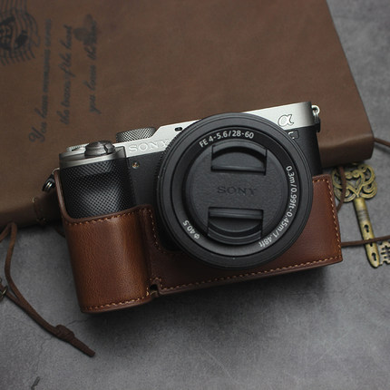 适用索尼A7R4 A6700相机包a73 A7RIII A7M3 A7R3 A7C底座皮套A7C2