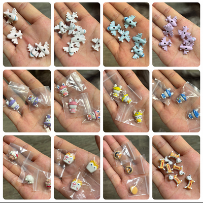 【合金】立体JC饼干面包哭娃茉莉飞机小狗罗心sp自行车DIY配饰