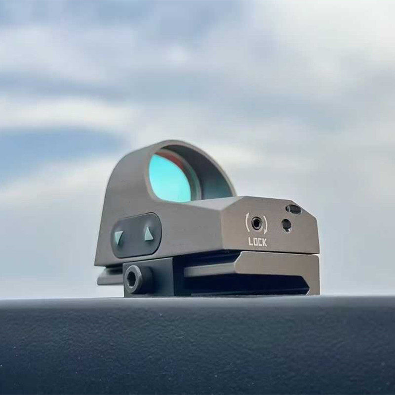 R3模型高透光激光三变点防震防水弹弓玩具红点瞄具