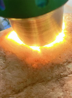 A82900缅甸天然翡翠原石老坑木那场口牌子料，重258克