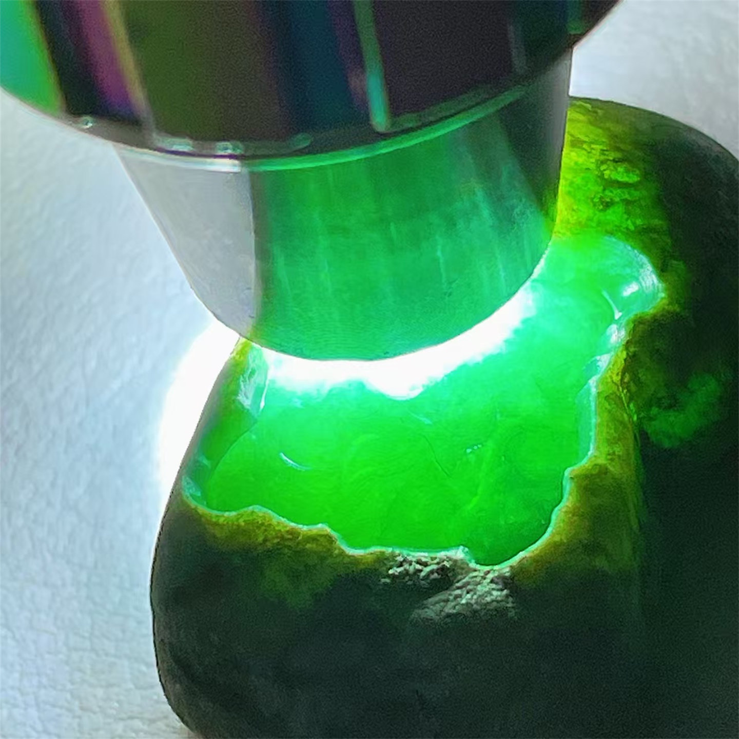 A66 精品缅甸天然翡翠原石老坑后江场口色料戒面料  重11克