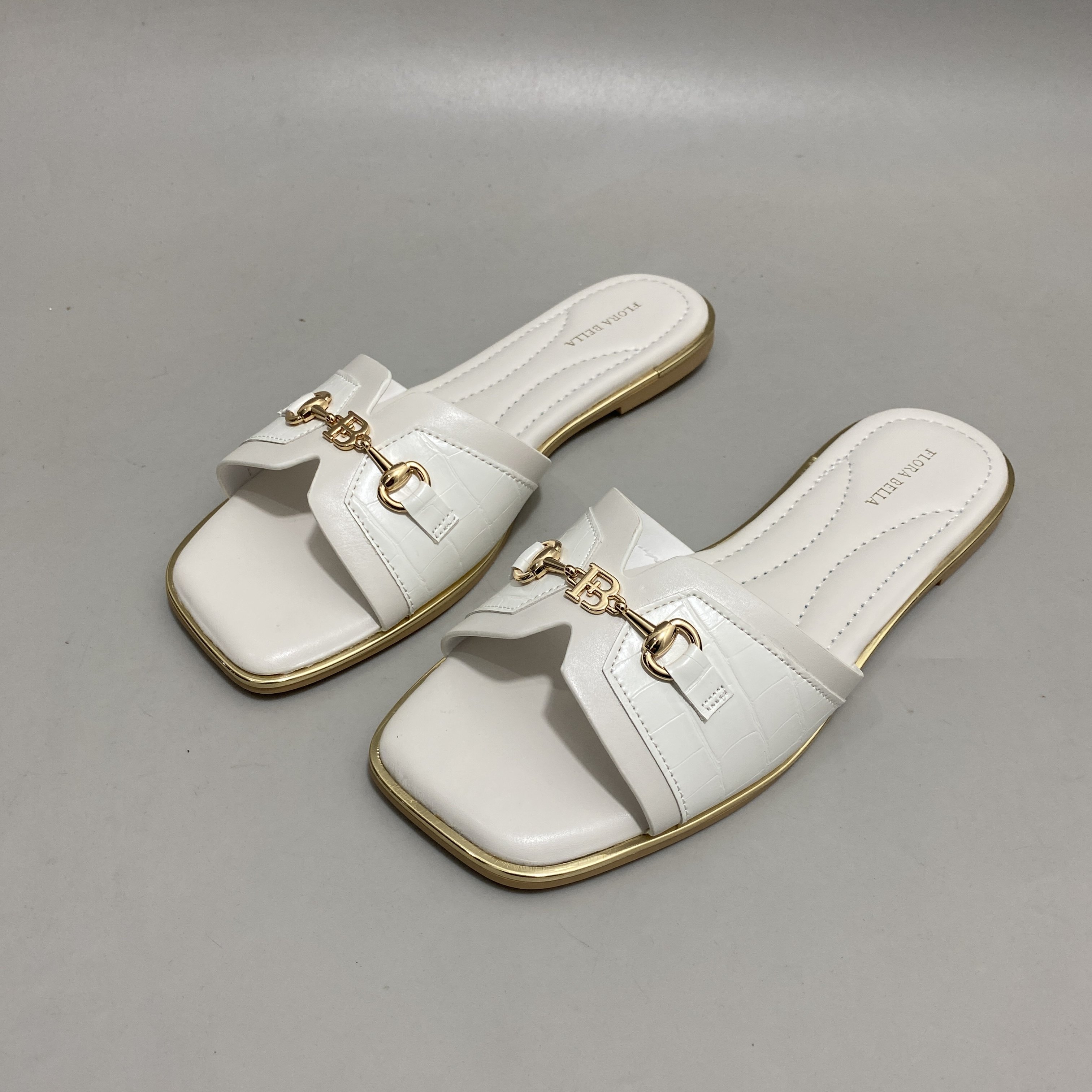 外贸原单夏季新款时尚百搭潮流小金扣高级感方头平底舒适凉拖鞋女,女鞋,一字拖,淘宝优惠券,粉丝福利购,淘宝优惠卷