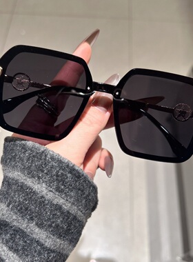 大框方圆脸墨镜女2026款高级显脸小防紫外线防晒偏光太阳眼镜开车